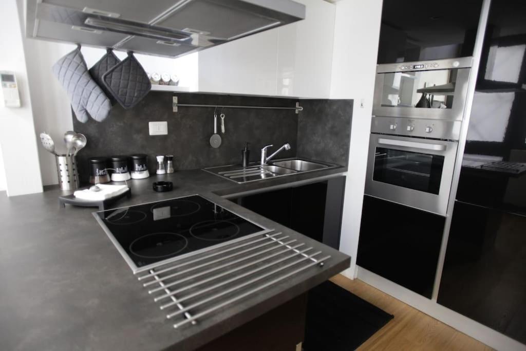 Apartment Modernity In Florence