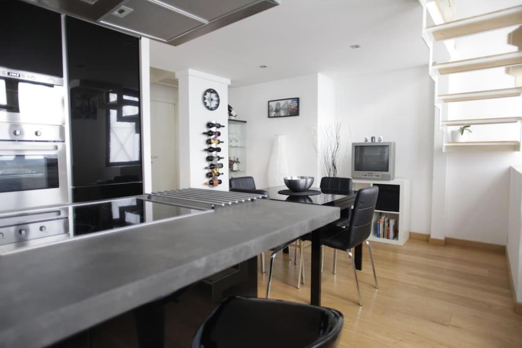 Apartment Modernity In